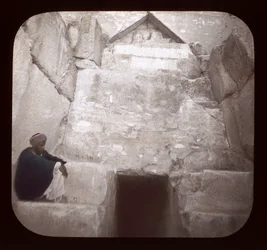 Égypte - Entrée de la Pyramide de Khéops